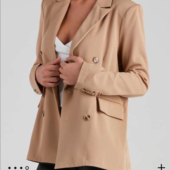 neutral/tan blazer - Picture 2 of 2
